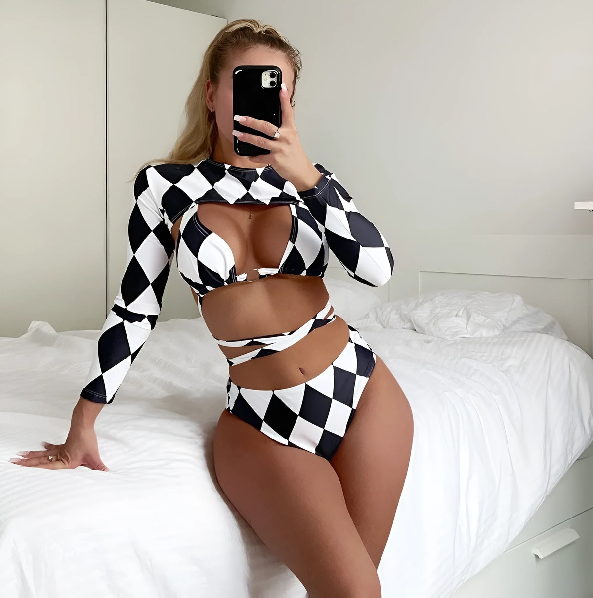 Women's plaid pattern long sleeve bikini set for swimming