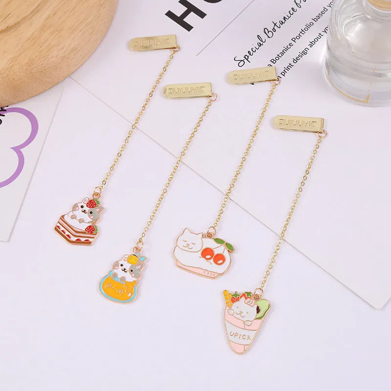 Creative metal cat bookmark pendant with cartoon designs measuring 3.8cm by 18.3cm