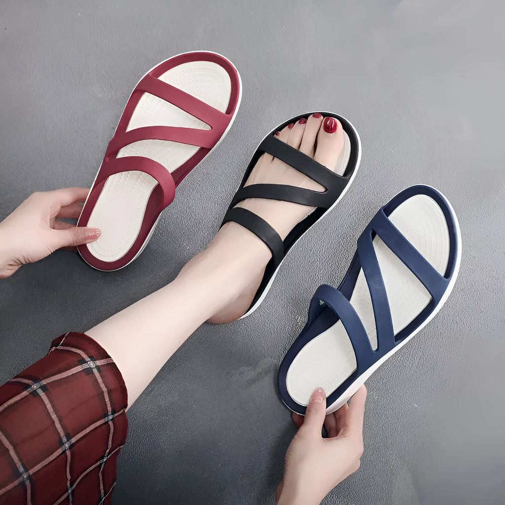 Women's solid colour beach sandals in PP material with breathable summer design