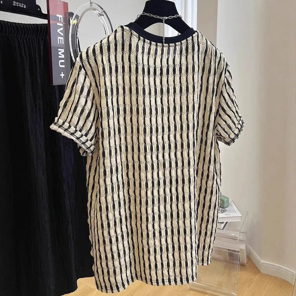 Black striped linen and silk-blend men's casual shirt with short sleeves and loose fit