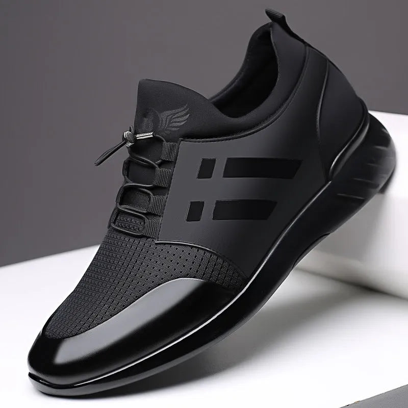 Men's black height increasing shoes with internal 3-5cm elevation, round toe and chunky heel design