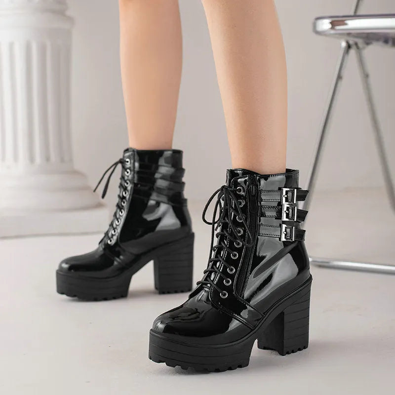 Women's black ankle boots with chunky 6-8cm rubber heel and front lace-up design