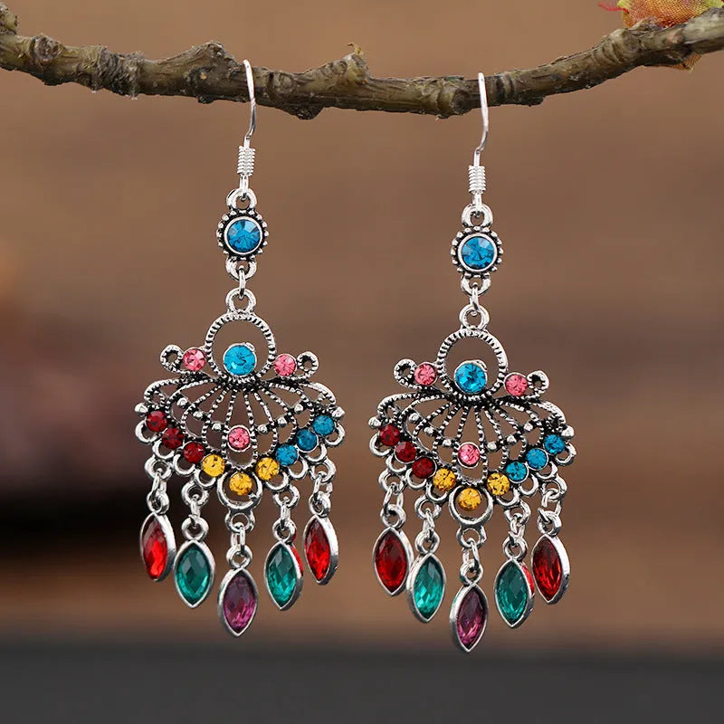 Retro purple fringe earrings with drop shape and crystal elements