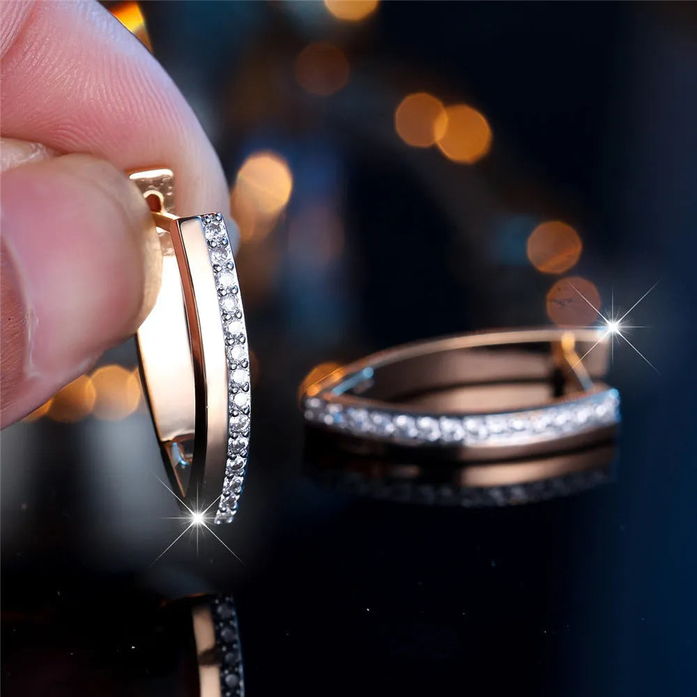 Women's geometric V-shaped ear clips with champagne gold electroplating and white diamond accents