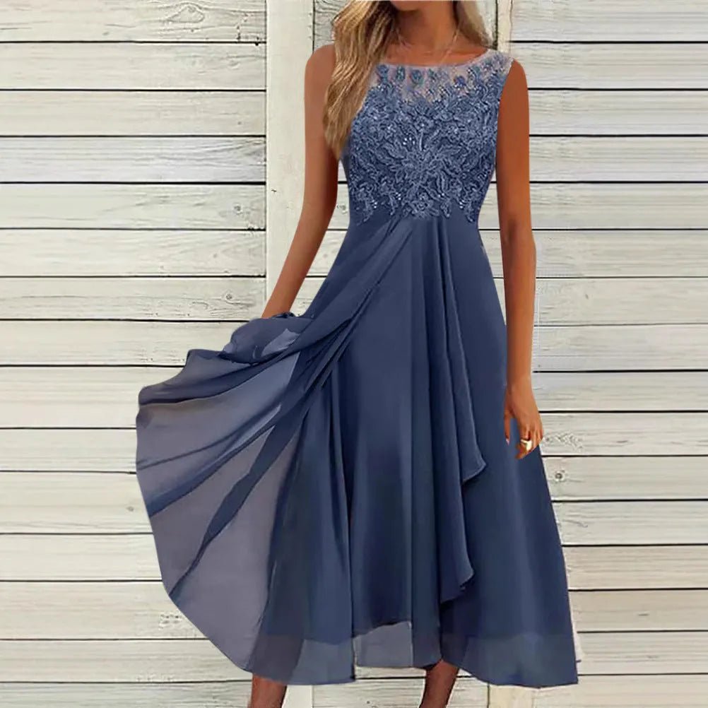 Women's sleeveless chiffon dress with stitching lace hollow-out design in green colour