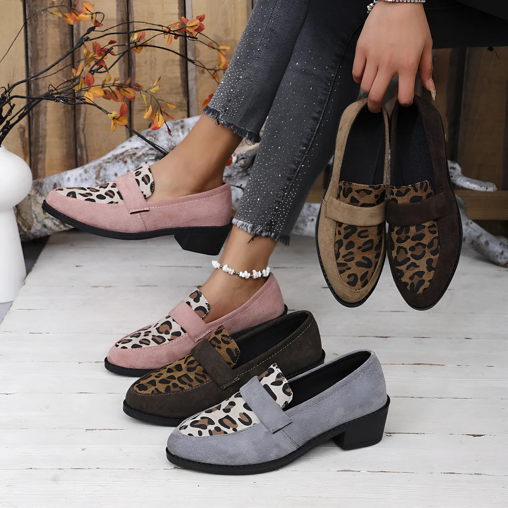 Leopard print suede slip-on pumps with chunky mid-heel and pointed toe in pink colour