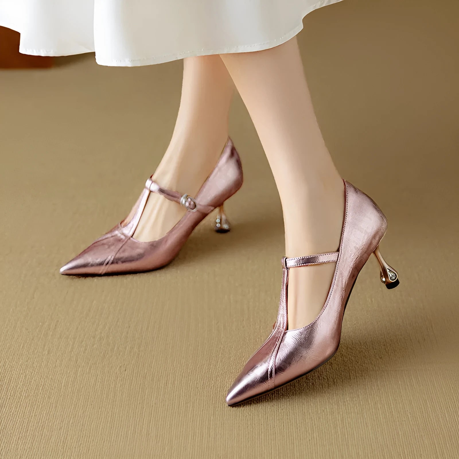 Women's genuine leather Mary Jane shoes with chunky heel in gun colour and pink options