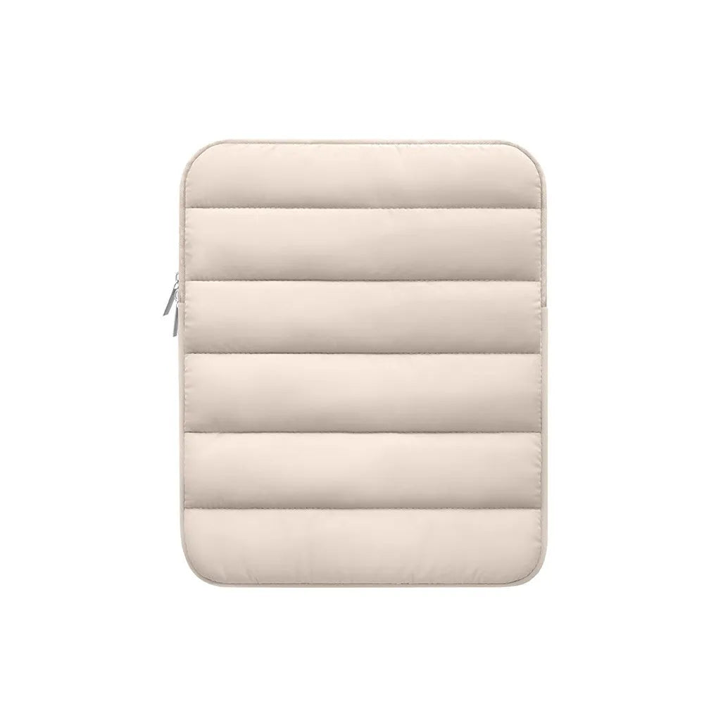 Fluffy air-puff laptop sleeve with elasticated sides for 9.7-11 inch devices in black colour