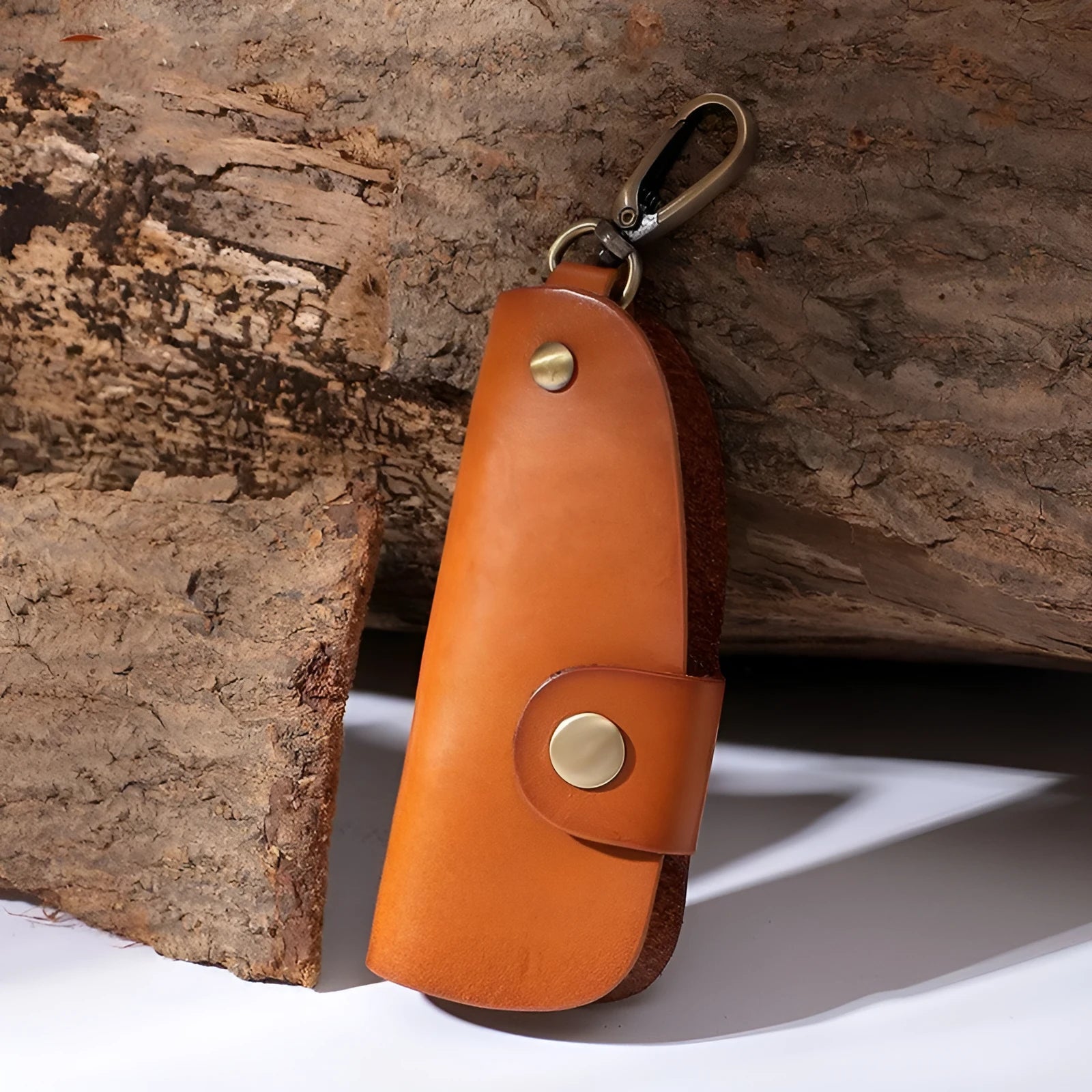 Genuine leather handmade key case in short length with four colour options