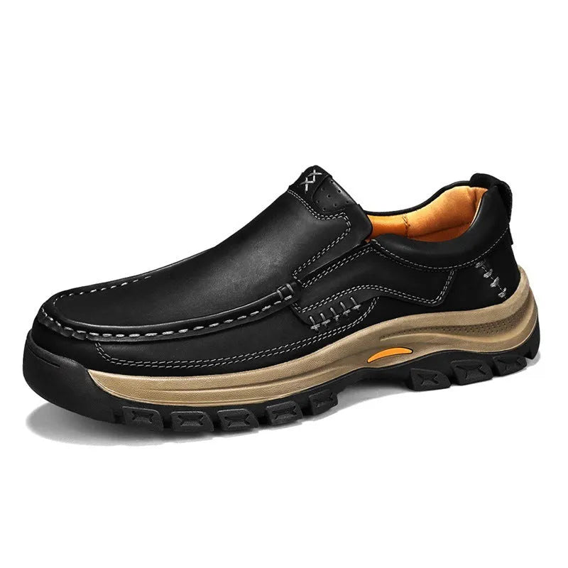 Men's black PU leather mountaineering shoes with thick rubber sole and round toe design for outdoor hiking
