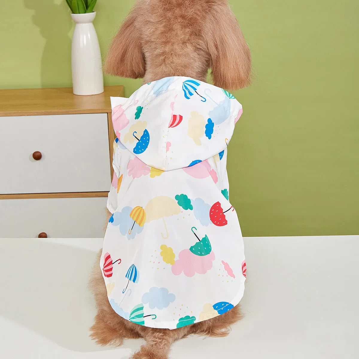Colourful cartoon umbrella pattern pet raincoat for dogs and cats in waterproof polyester