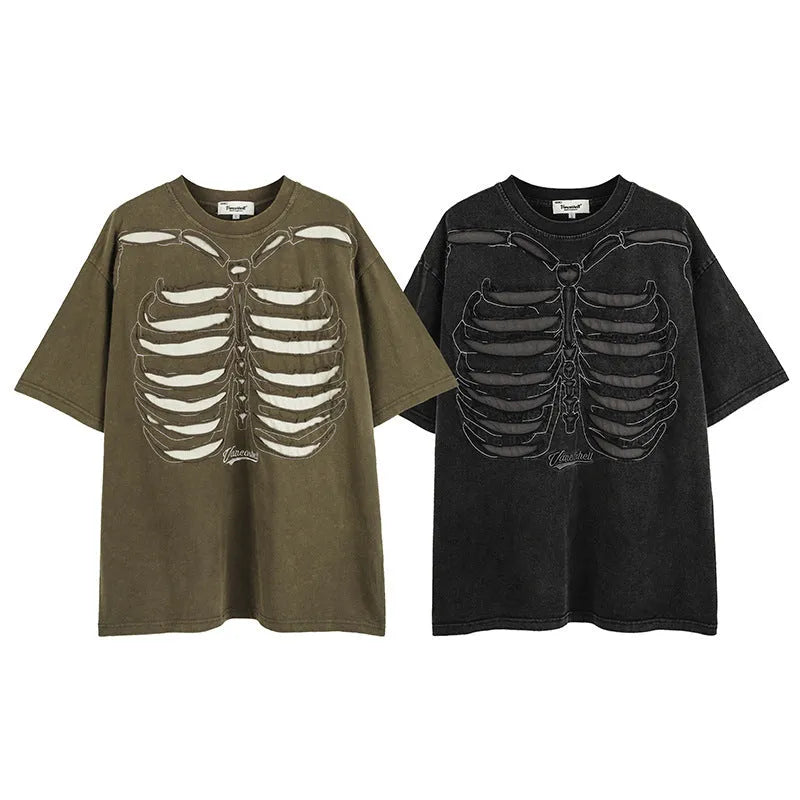 Skull graphic cotton t-shirt in black with loose fit and drop-shoulder sleeves