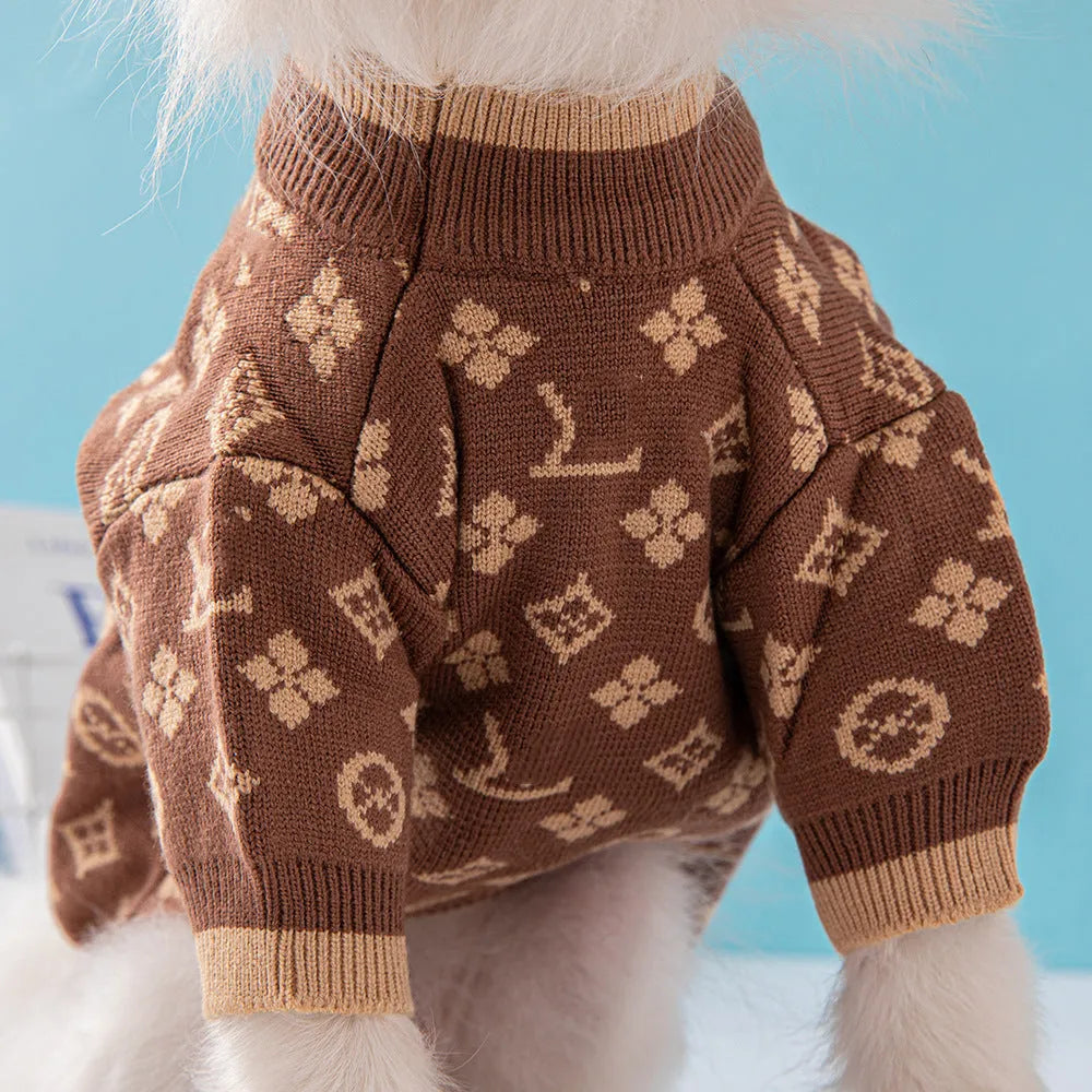 Thick wool dog sweater in monochrome or two-tone colours for autumn winter wear