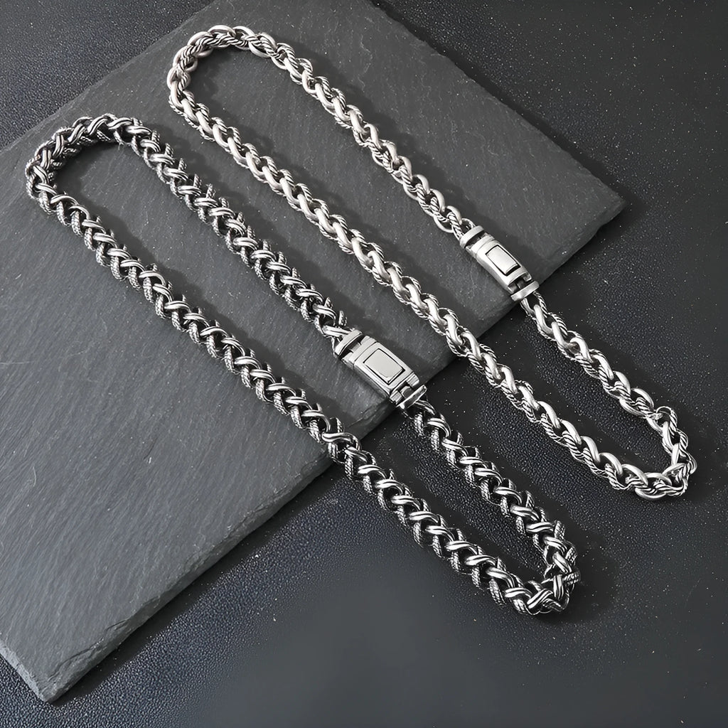 Men's antique silver keel chain necklace with geometric titanium steel links and hemp flower design
