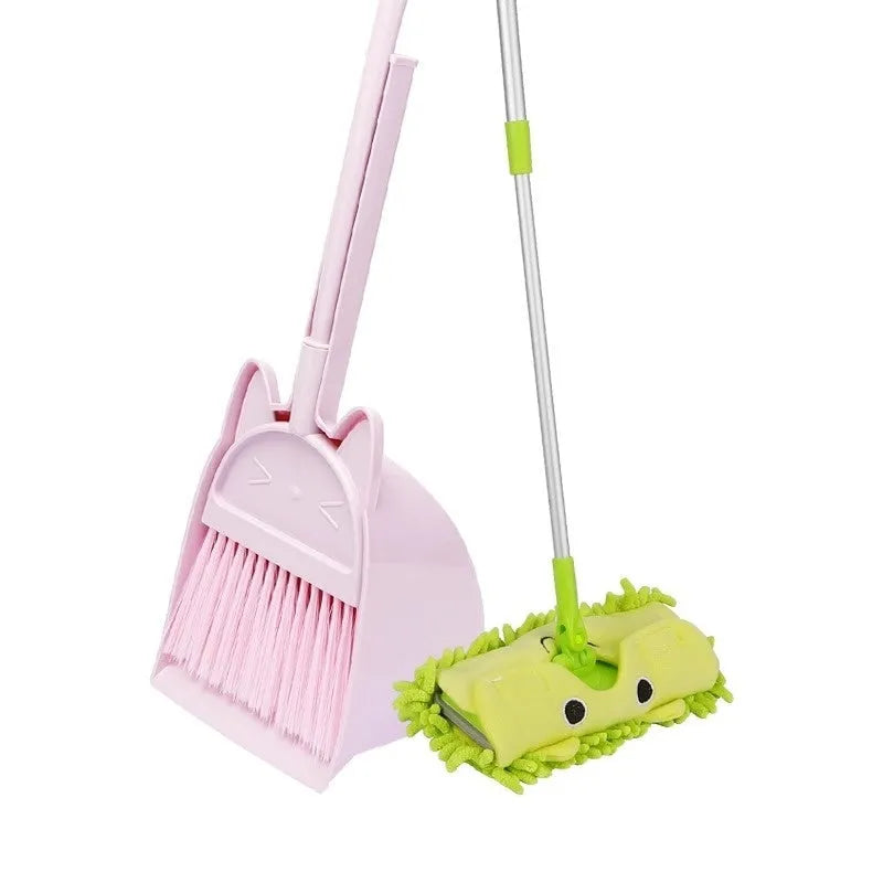Plastic broom and dustpan set with adjustable rotating brush head in beige colour.