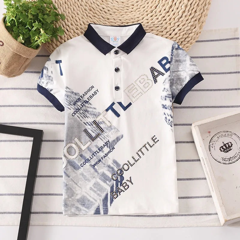 Boy's short sleeve cotton t-shirt in solid colour with lapel collar.