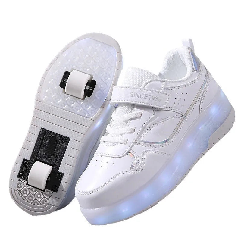 Children's roller skates with LED lights in pink, purple, black or white with two or four wheels