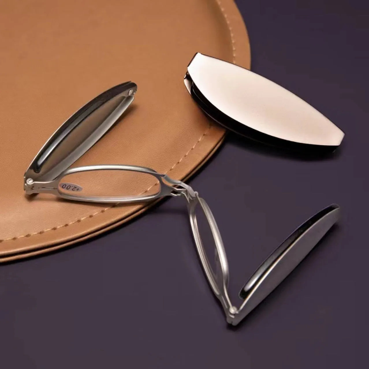 Black and Silver folding presbyopic glasses for men showing retro ring style and compact folded size.