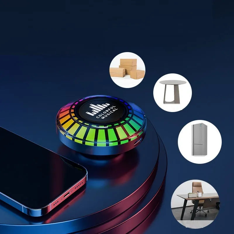 Small cube-shaped Bluetooth atmosphere lamp with voice control and Polar Light effect.