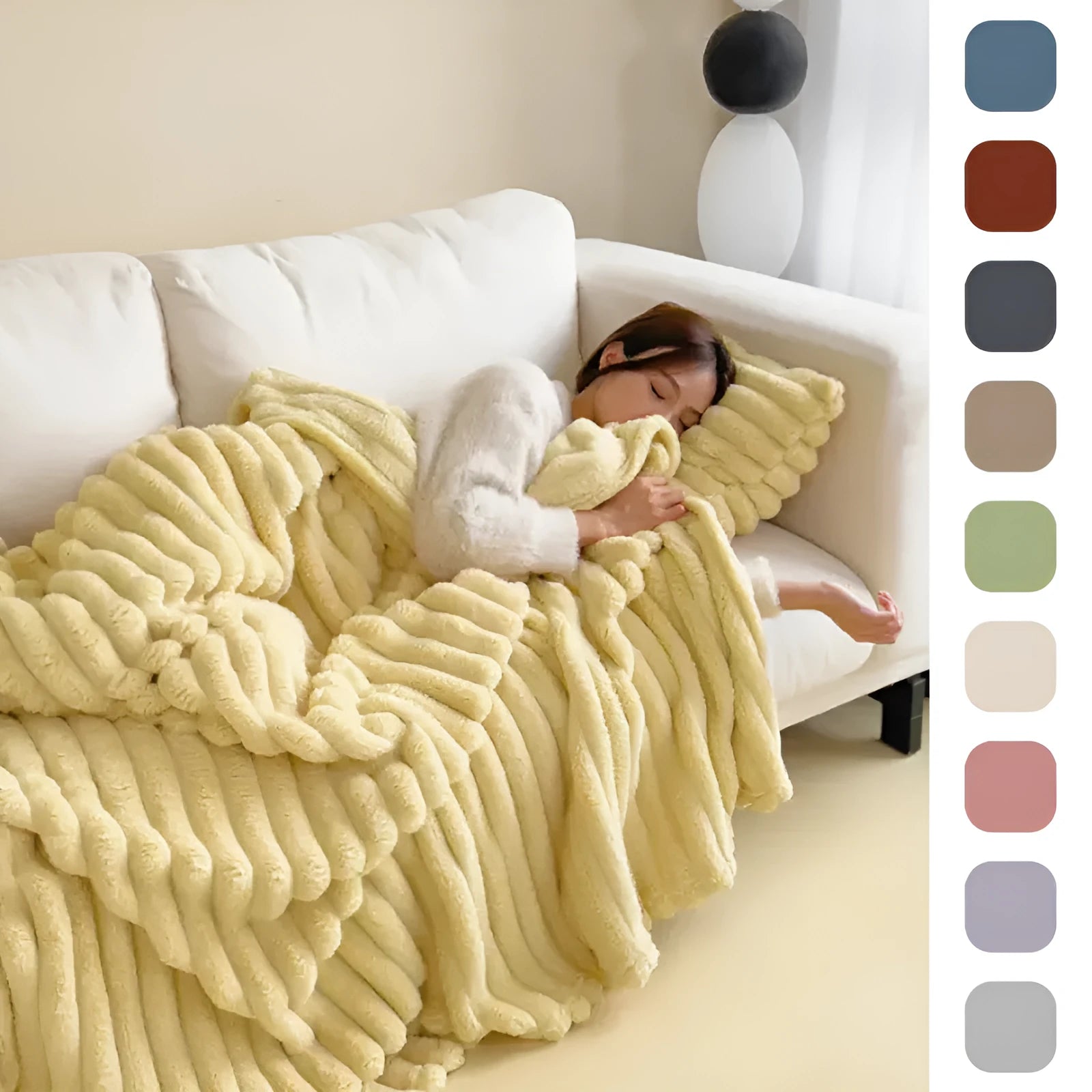Solid colour double-sided thickening faux rabbit fur blanket in bubble velvet material.