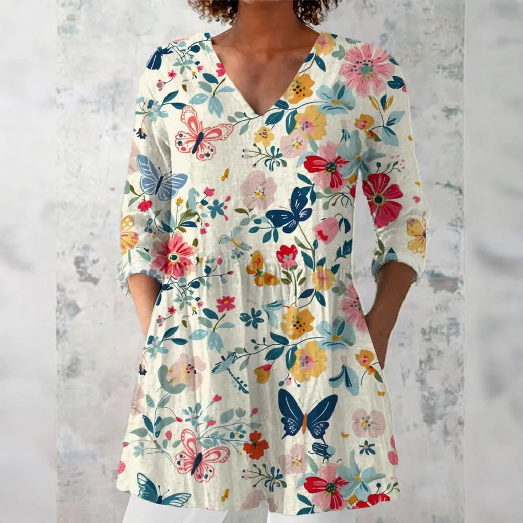 Women's retro slim fit long-sleeved top with digital print in polyester fabric available in multiple colours