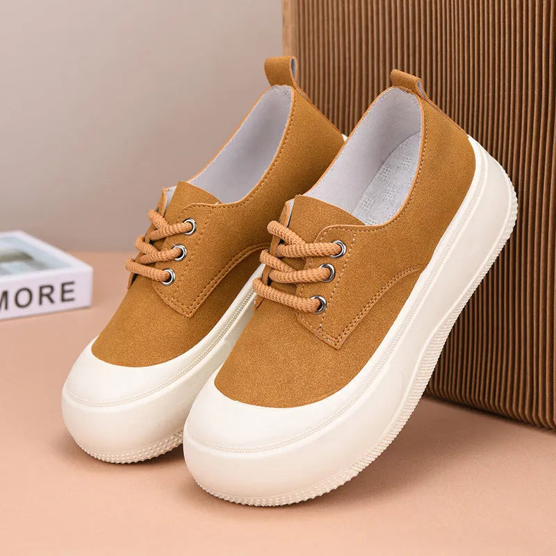 Women's camel suede platform loafers with 4cm heel and round toe