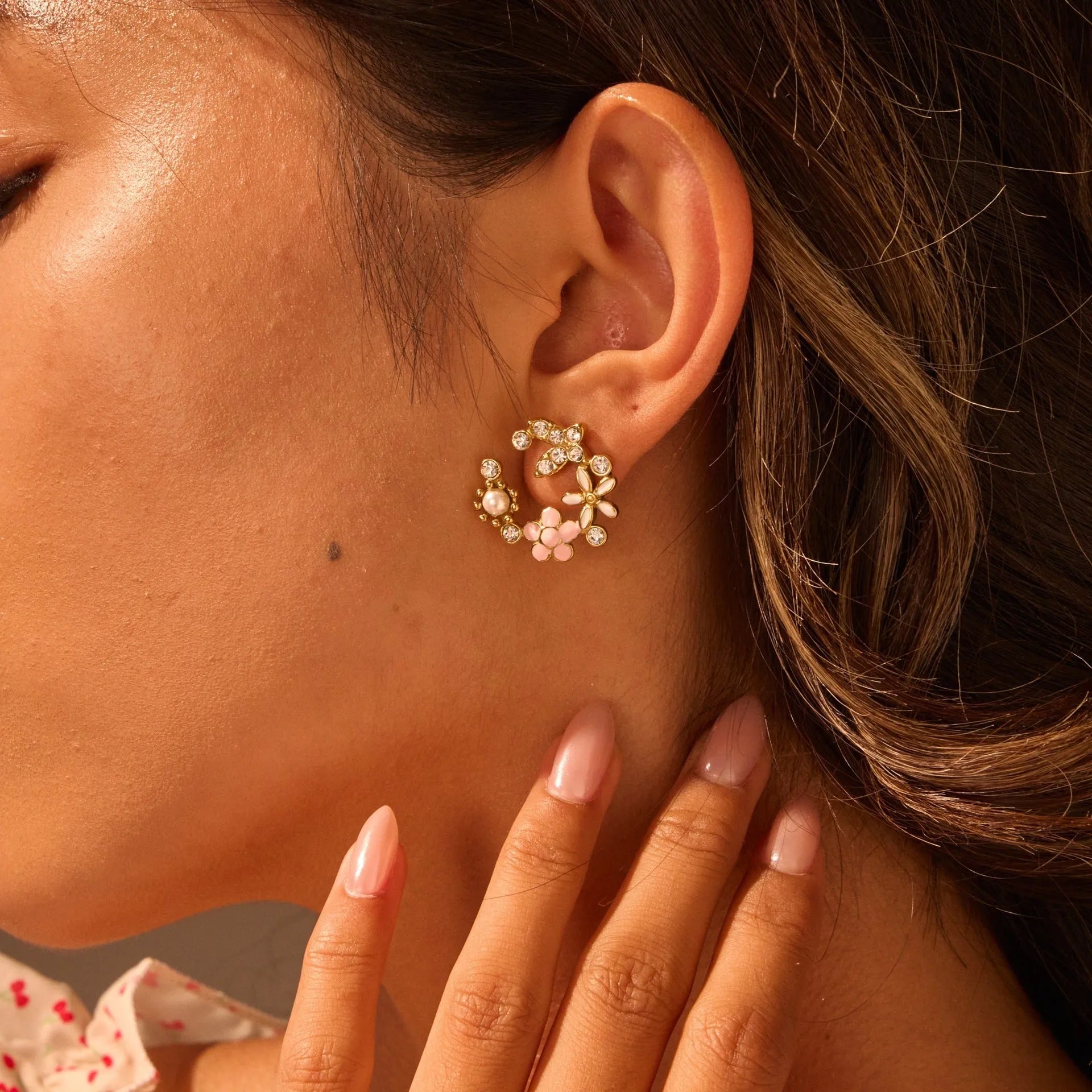 Flower stud earrings with colourful oil diamond petals on stainless steel with 18K gold electroplating