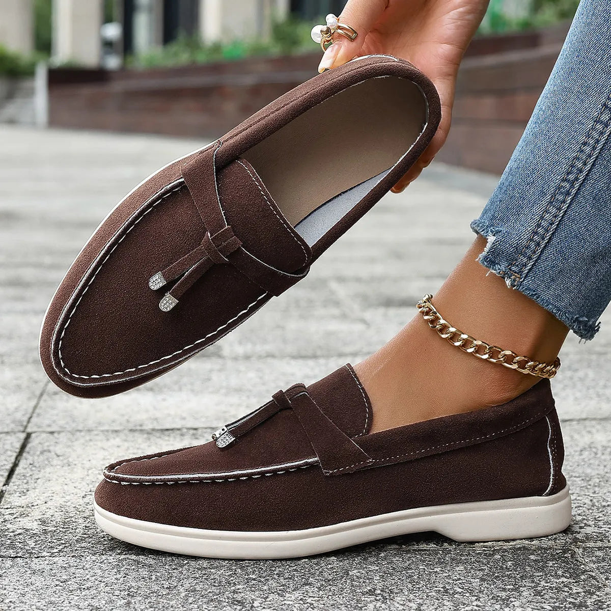 Casual canvas slip-on loafers in brown with a platform rubber sole and round toe
