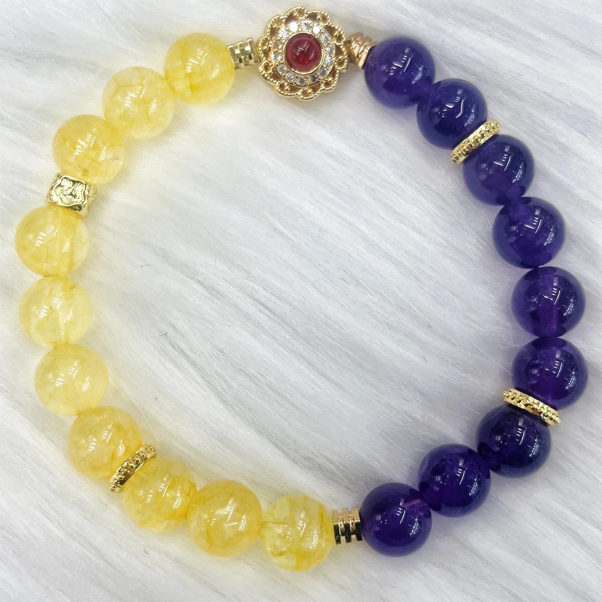 Handmade women's yellow and purple crystal amethyst bracelet with manual craftsmanship