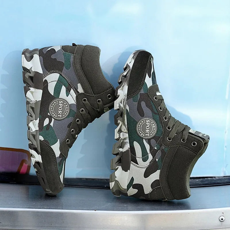 Green camouflage canvas sneakers for women with rubber soles