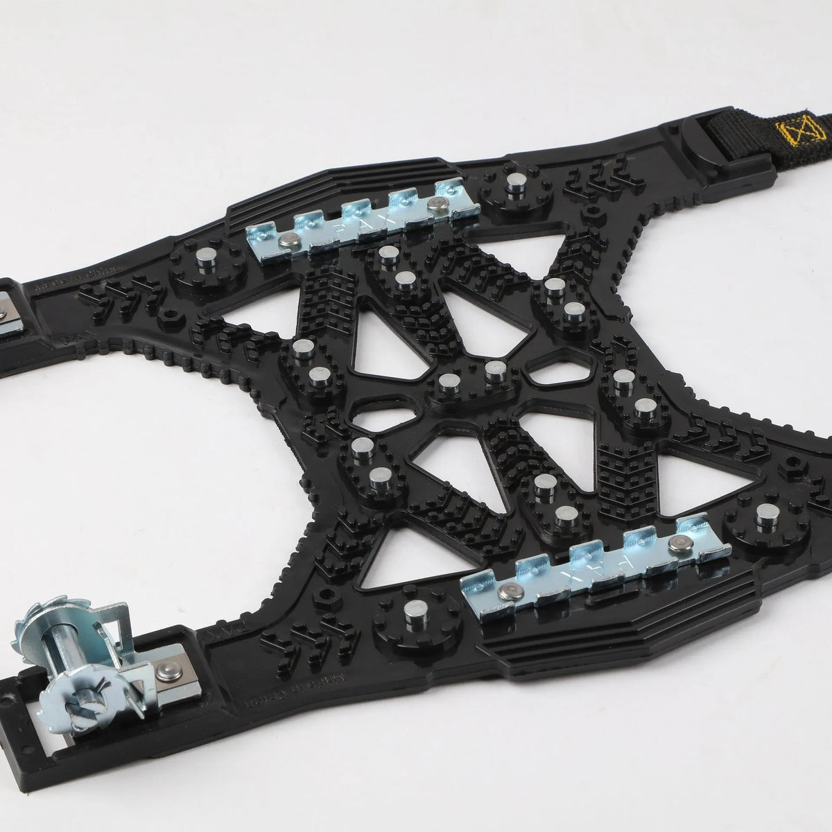 Universal car and SUV anti-skid chain kit with steel gear, tools, and snow shovel in black or yellow.