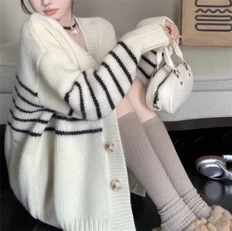 Collar button cardigan with 3D pattern in Japanese Korean casual style