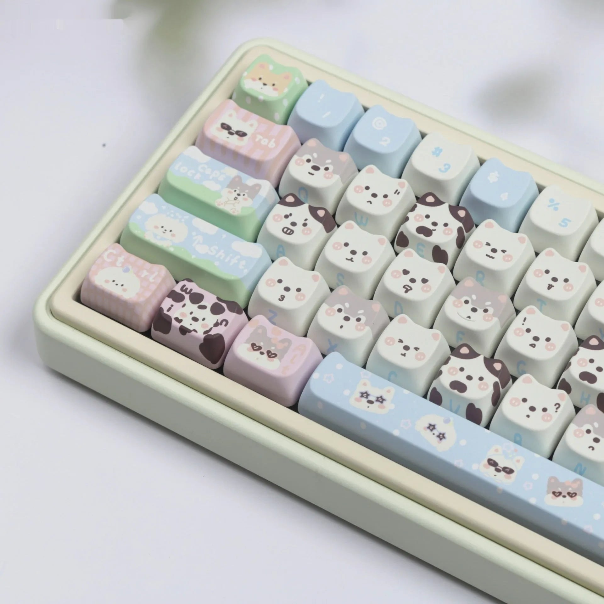 PBT sublimation key cap set featuring colourful cat and puppy artwork for mechanical keyboards
