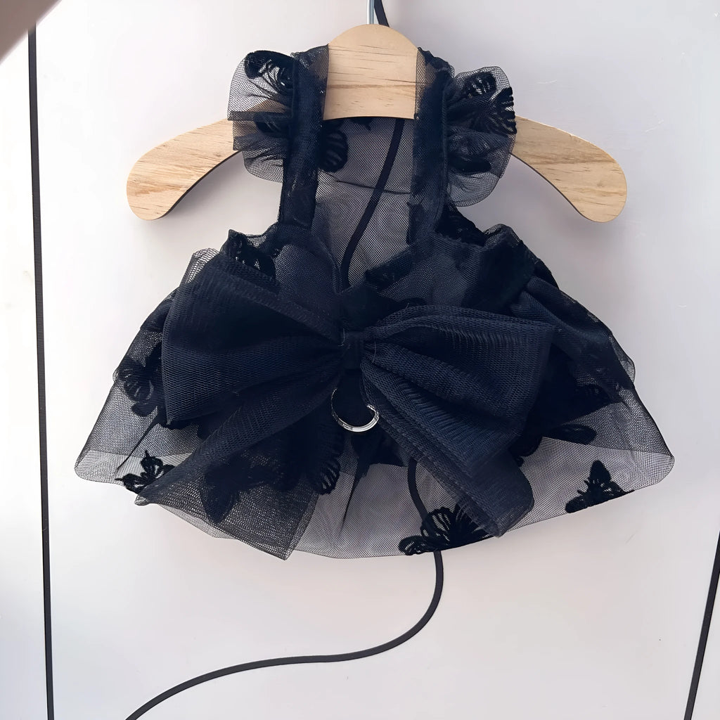 Black gauze princess tulle skirt for small dogs and cats on a mannequin showing the five available sizes