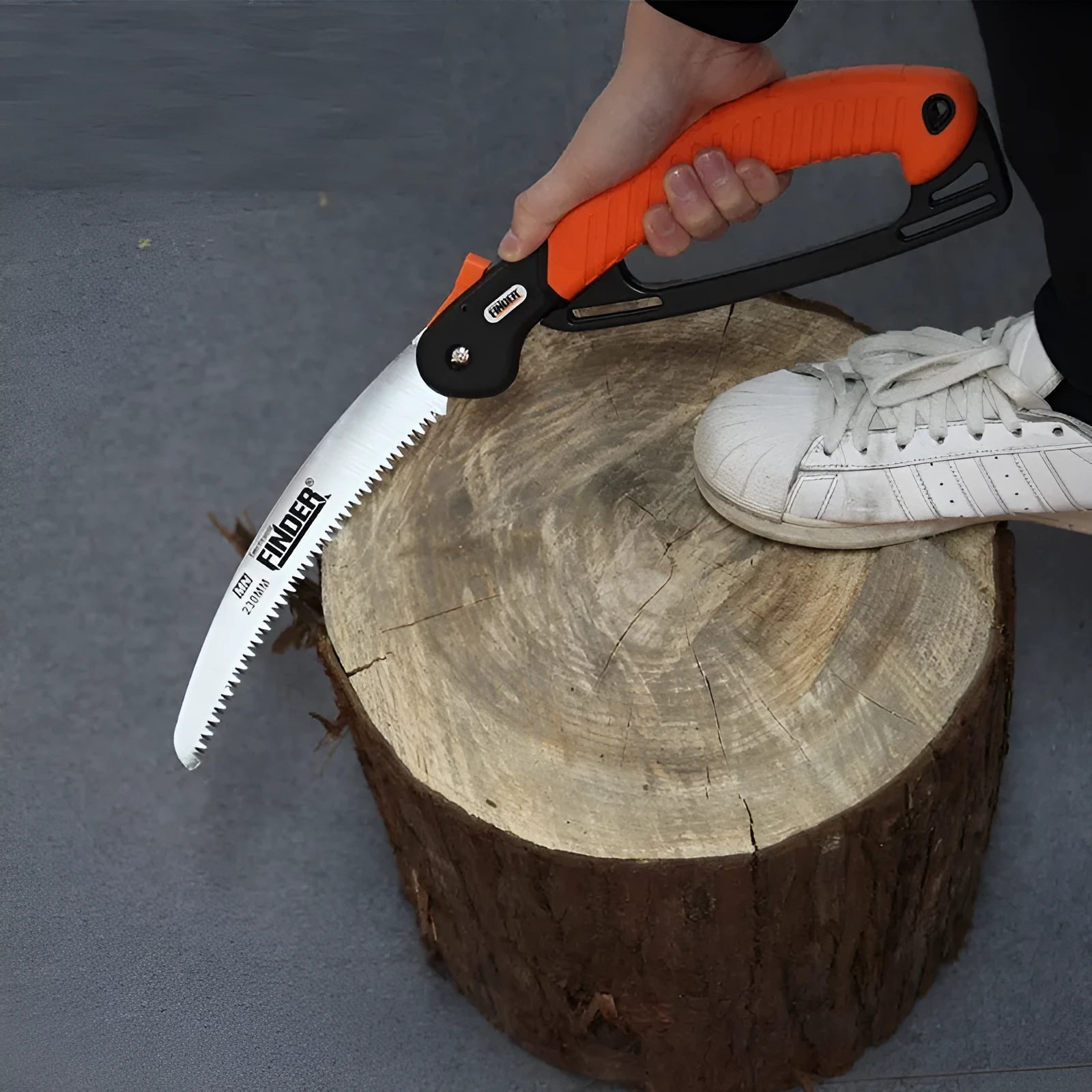 230mm folding garden hand saw with TPR handle and 65MN steel blade for pruning tasks