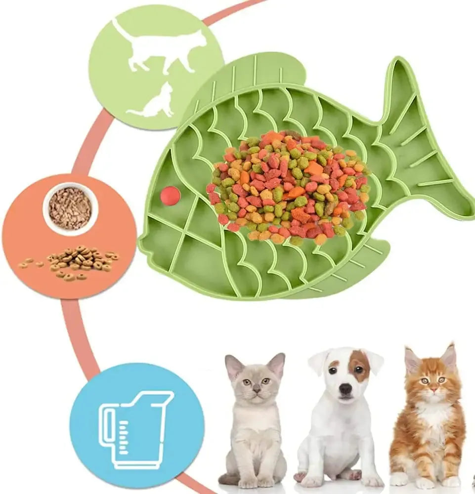 Silicone lick mat for dogs in blue, green, or grey, 24.5 x 19 cm, slow feeder tray