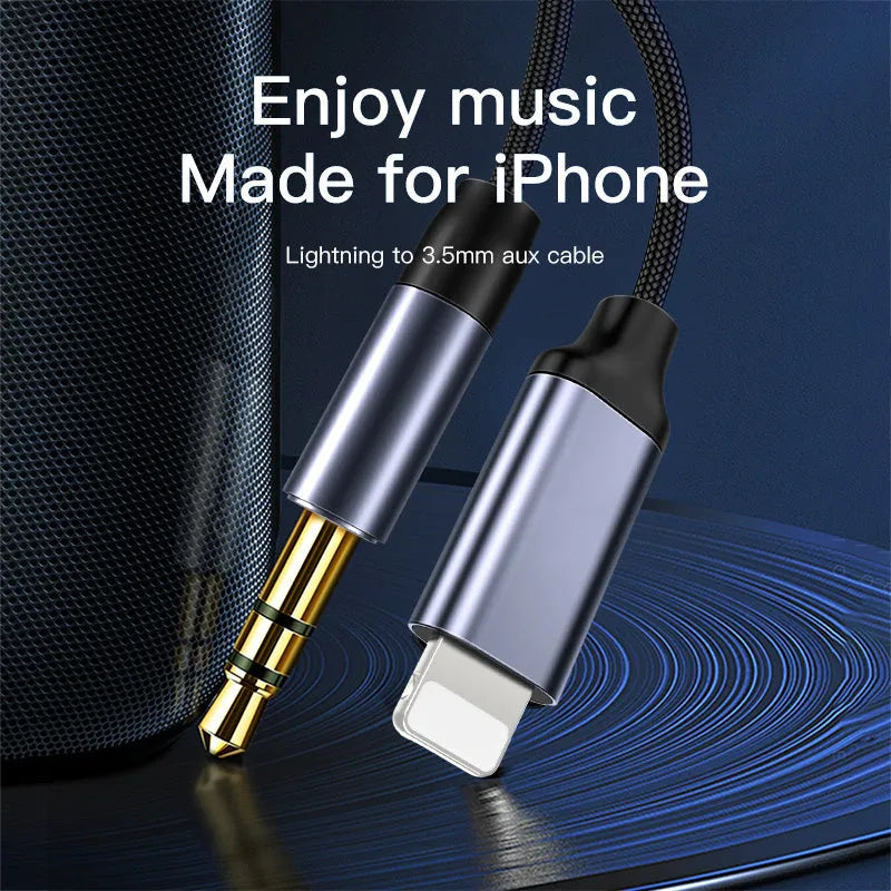 Nylon braided audio cable with 3.5mm connectors in silver or black colour