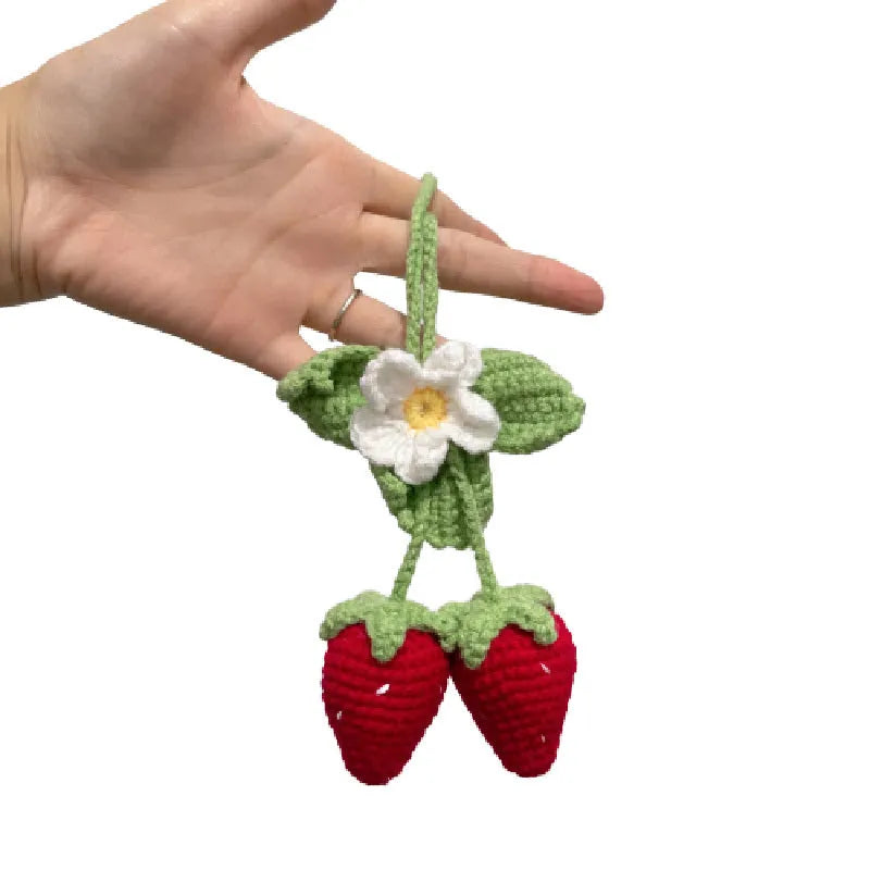 Handmade strawberry-shaped woven pendant for car decoration in natural cotton and hemp materials