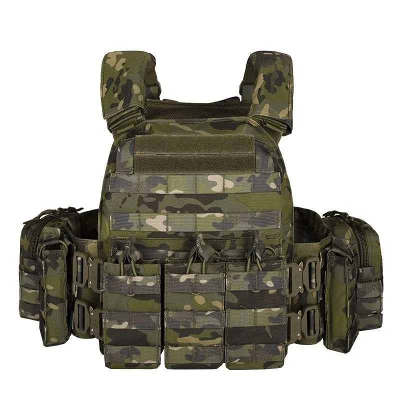 Men's polyester camouflage tactical vest in army green for outdoor shooting sports and training