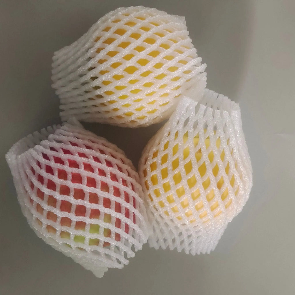 White foam fruit net cover shown with size options for shockproof fruit protection