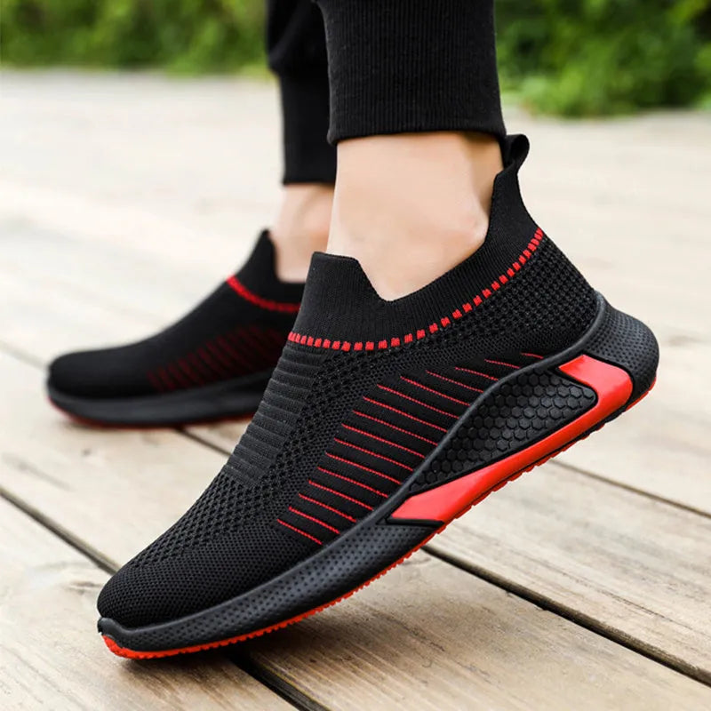 Men's striped mesh sock shoes with Flyknit upper and lace-up front in black colour