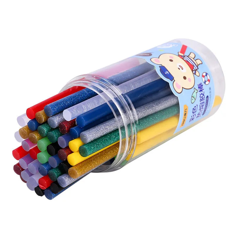 55 transparent hot melt glue sticks in packaging with 7mm diameter for craft glue guns