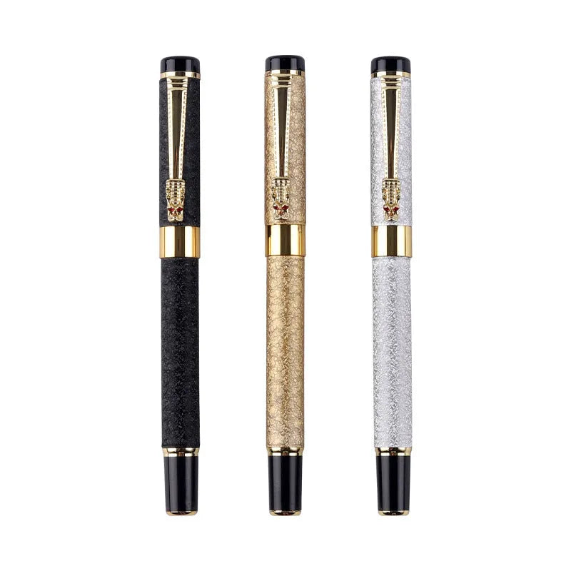 Metal fountain pen with iridium nib in black, gold, purple or white, available in 0.38mm, 0.5mm and 0.8mm tip sizes.