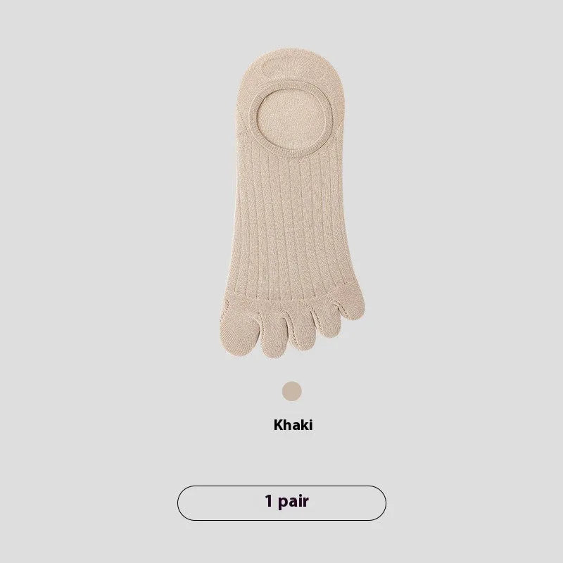 Men's five-finger summer socks in multiple colours with individual toe separation design