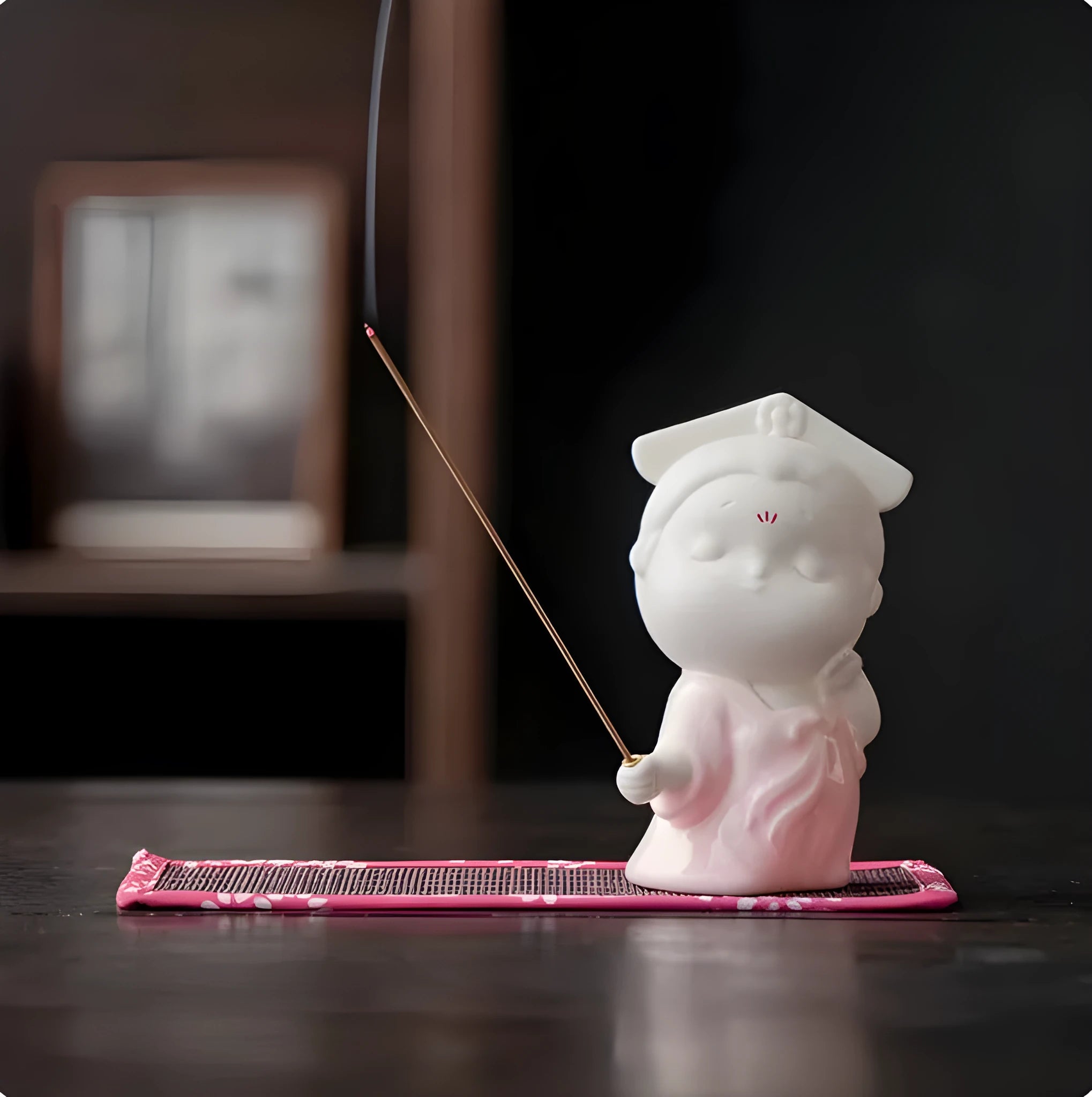 Ceramic cute court attendant incense burner decoration with hand-painted female figurine in traditional design
