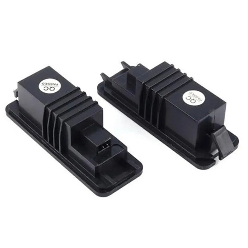 Pair of Volkswagen-specific Canbus LED licence plate light bulbs for Golf, Polo, Phaeton models.