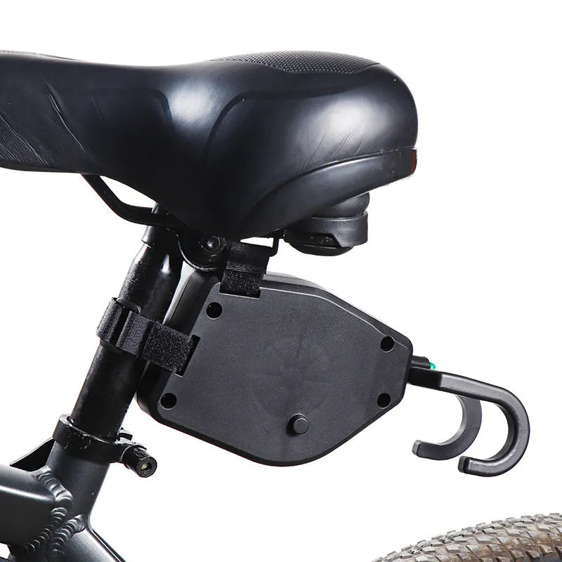 Black plastic and resin mountain bike trailer rope traction device for parent-child bicycle towing