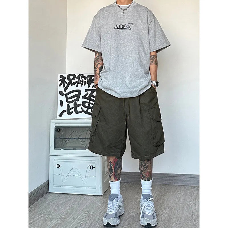 Loose straight casual polyester shorts in sporty design with micro elasticity fabric