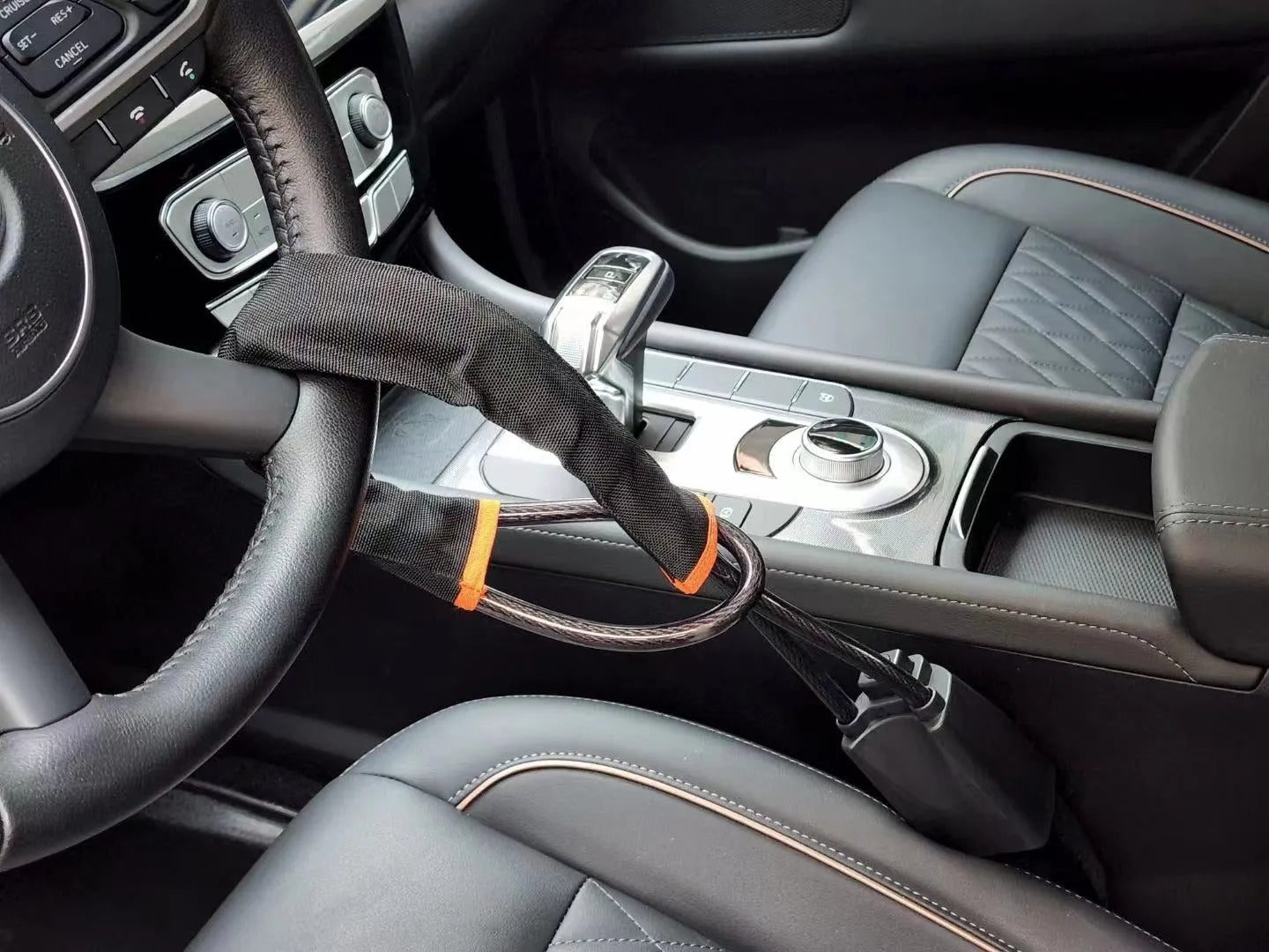 Car steering wheel lock with wire rope design and copper core for General Motors vehicles