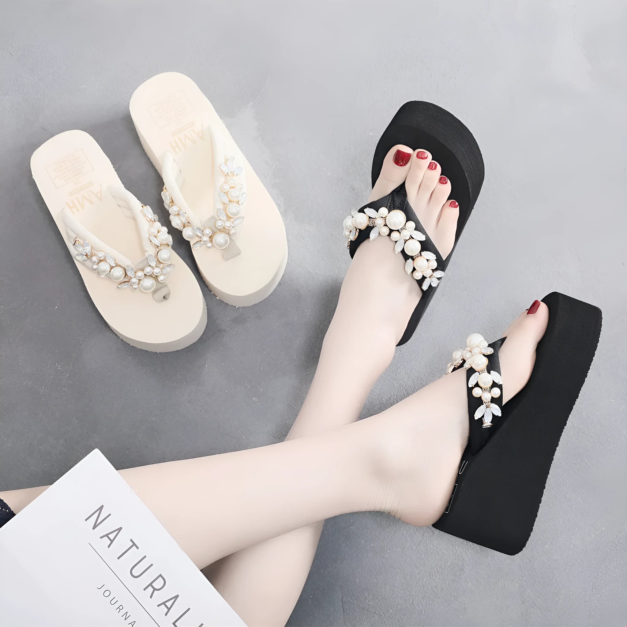 Women's high-heeled flip-flops in beige and black with cotton cloth uppers